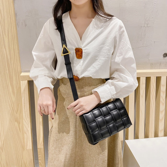 Woven bag niche single shoulder messenger bag female bag