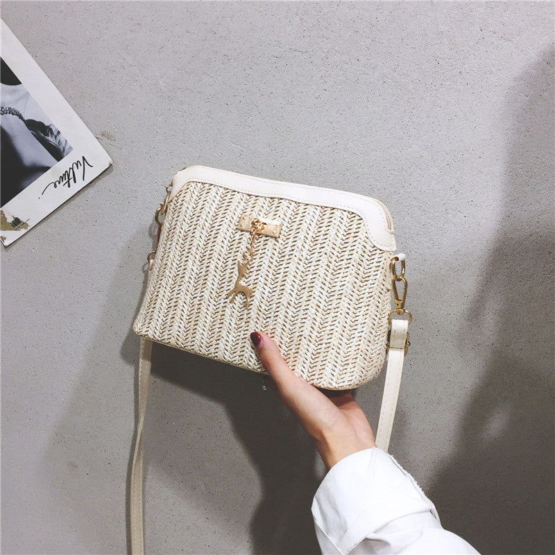 Flax Straw Woven Fashion Shell Fawn One-shoulder Diagonal Handbag