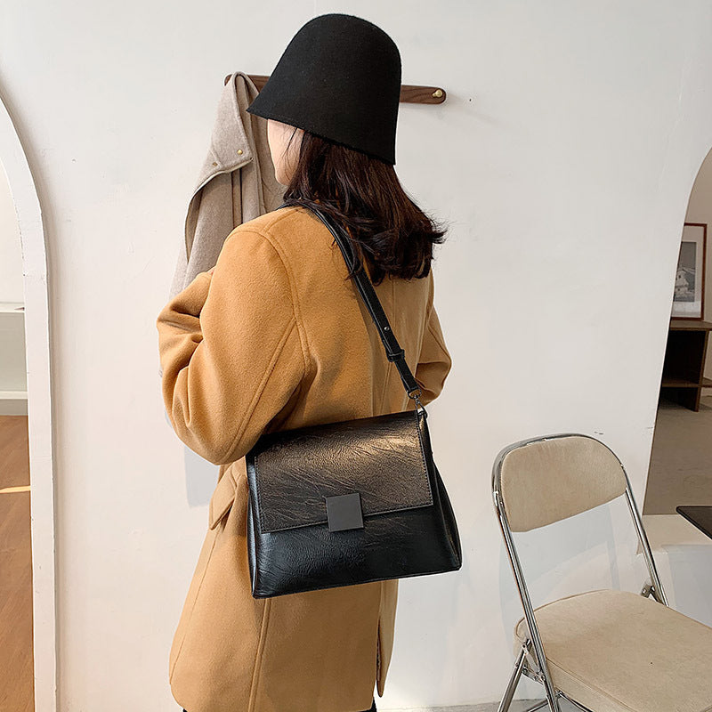 Simple Retro Small Square Bag Fashionable Armpit Bag Single Shoulder Women's Bag