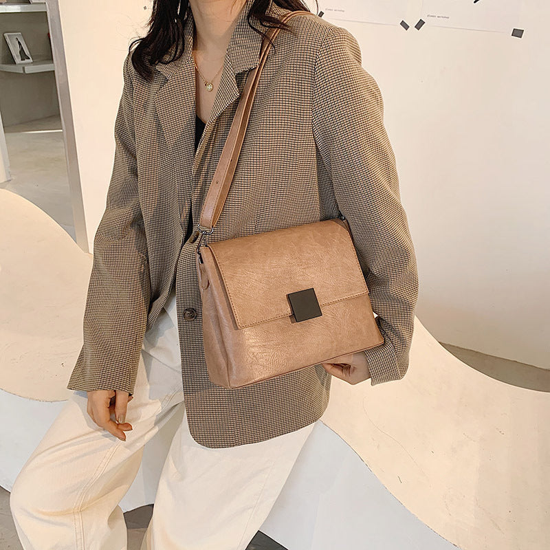 Simple Retro Small Square Bag Fashionable Armpit Bag Single Shoulder Women's Bag